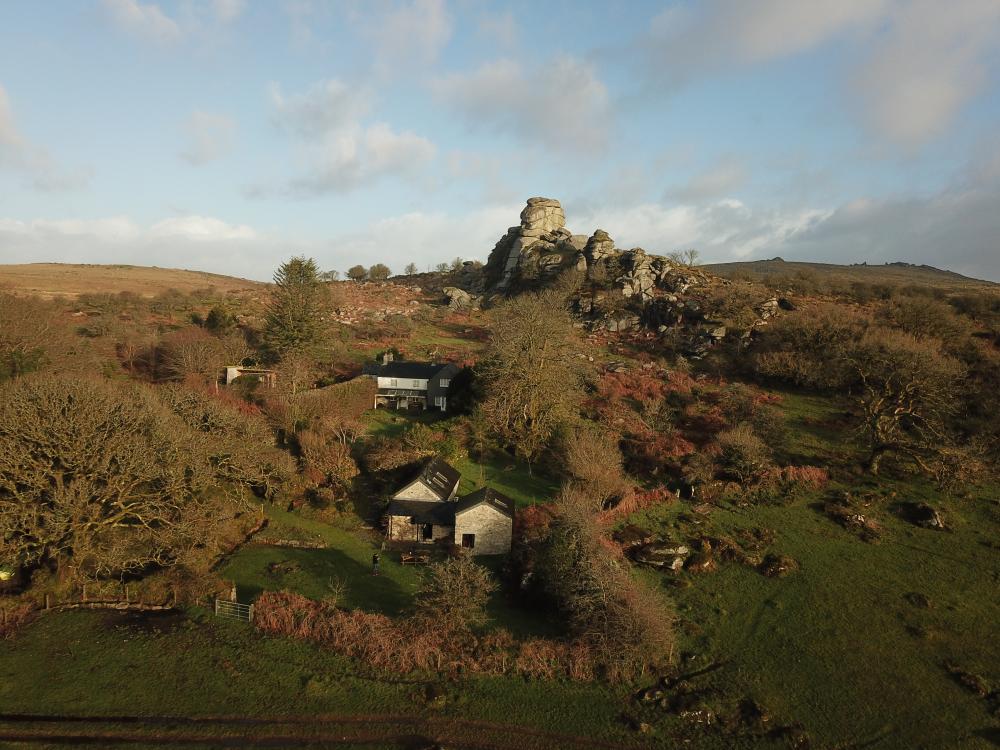 Dartmoor - Vixen tor in the background